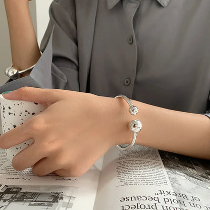 925 Sterling Silver Simple Two Ball Design Lady Bangle