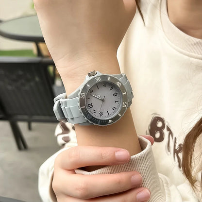 Silicone Lady Quartz Watch Student Couple Wristwatch