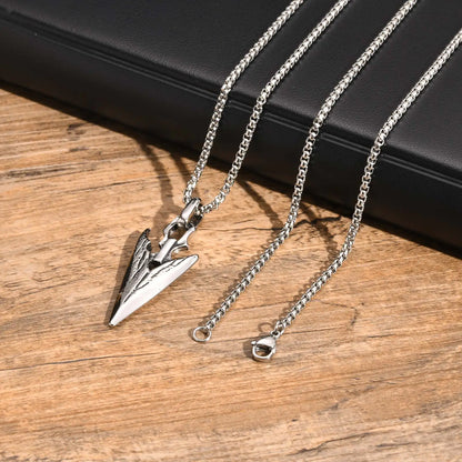 Spear Point Arrowhead Necklaces for Men Cool Punk Stainless Steel Arrow Pendant