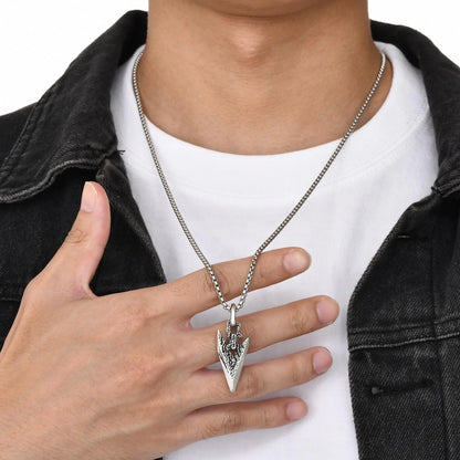 Spear Point Arrowhead Necklaces for Men Cool Punk Stainless Steel Arrow Pendant